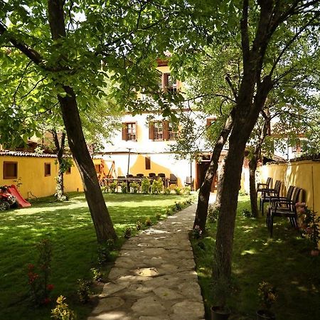 Sari Konak Garden Otel 萨夫兰博卢 外观 照片