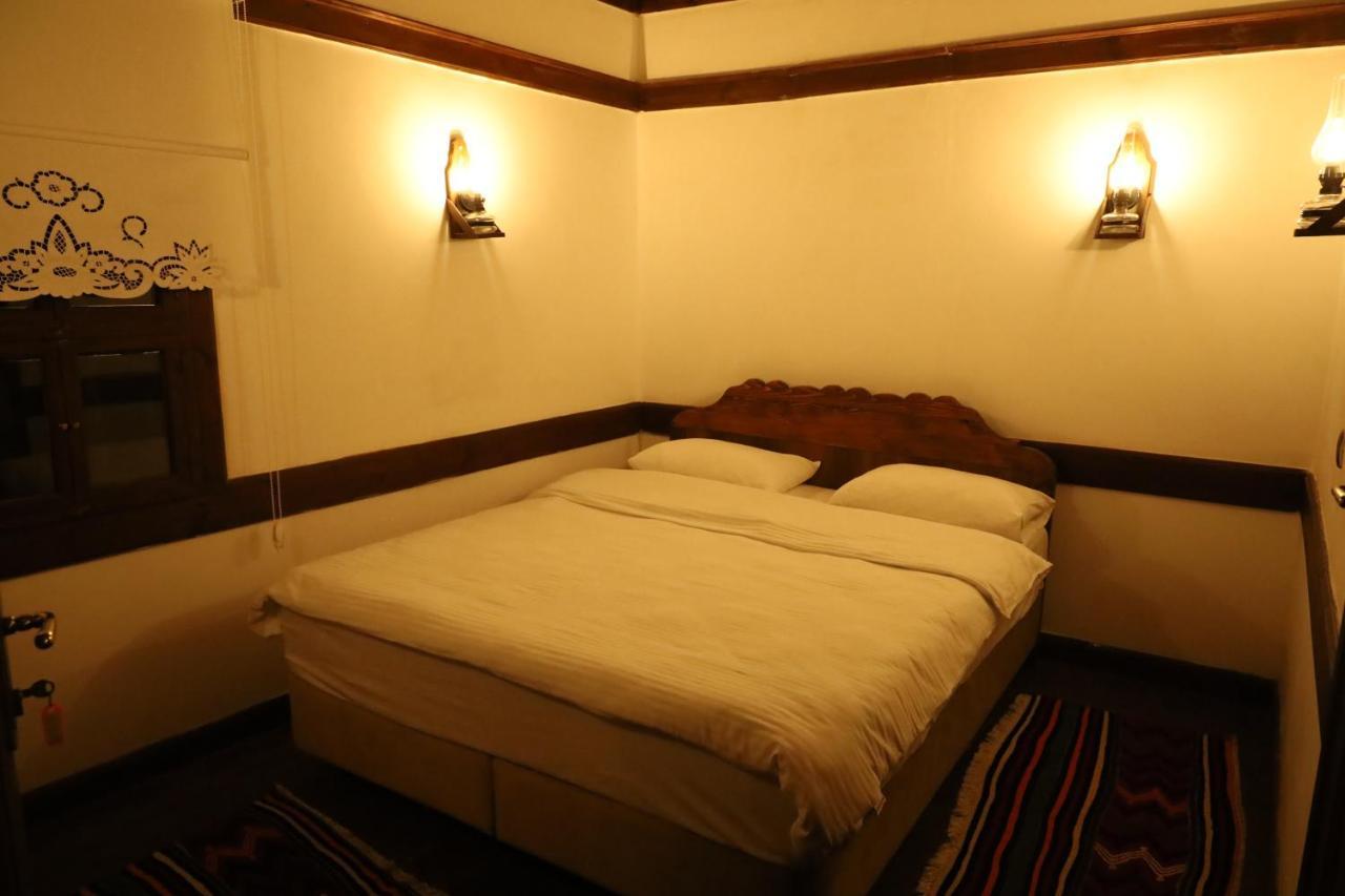 Sari Konak Garden Otel 萨夫兰博卢 外观 照片