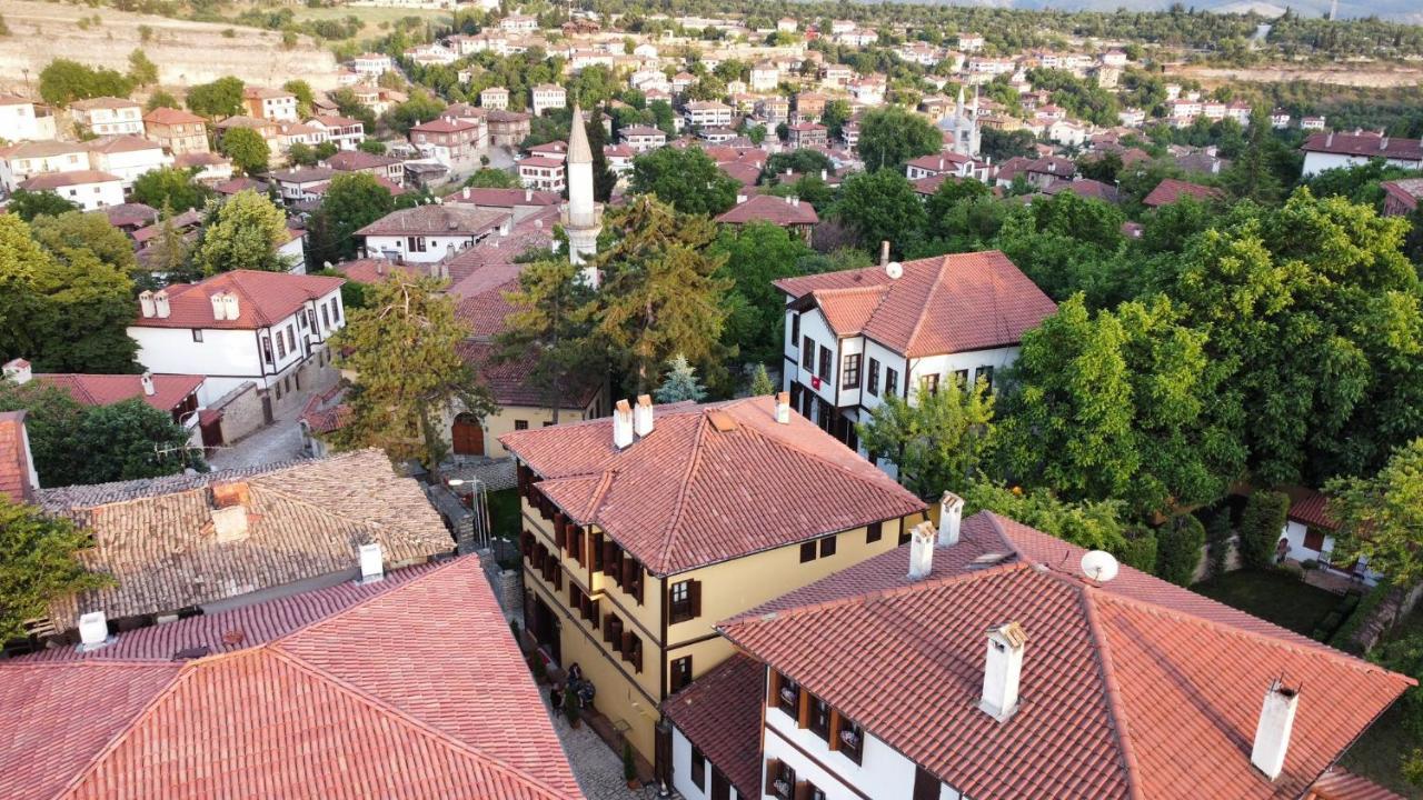Sari Konak Garden Otel 萨夫兰博卢 外观 照片
