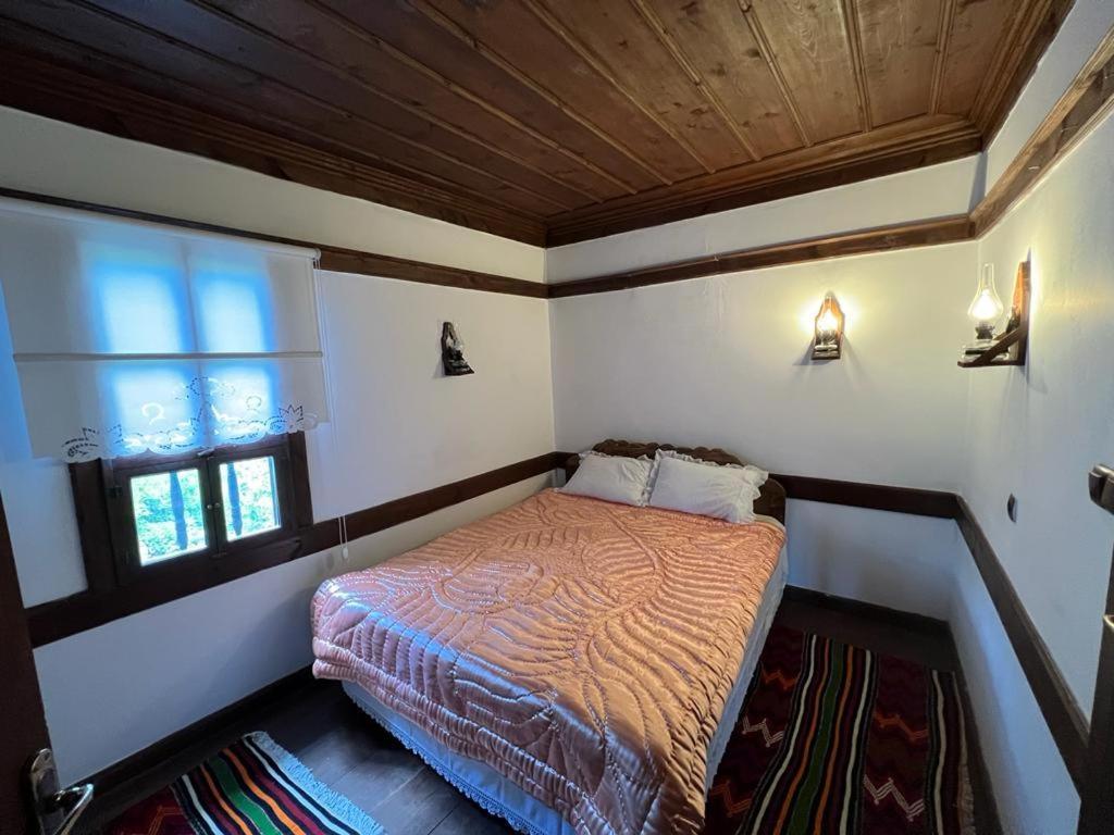 Sari Konak Garden Otel 萨夫兰博卢 外观 照片