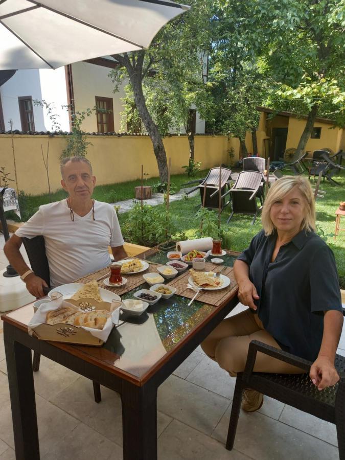 Sari Konak Garden Otel 萨夫兰博卢 外观 照片